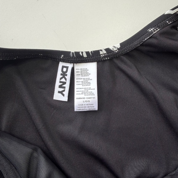 DKNY Womens Spotted Ruffle V Neck One Piece Bathing Swimsuit Large - Picture 5 of 9